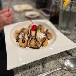 Sushi Cafe - Tempura banana with vanilla ice cream - delicious!