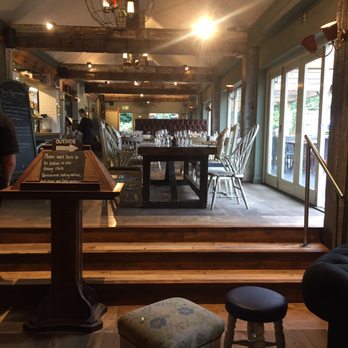 The Home Cottage - Pubs Near Me - Redhill, SRY