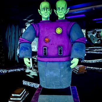 Twilight Zone Mini Golf - Mini Golf Near Me - Las Vegas, Nevada Twilight Zone Mini Golf - Mini Golf Near Me - Las Vegas, Nevada