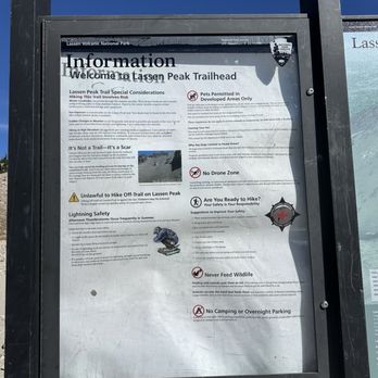 Lassen Peak Trail - Lassen Peak Trailhead: bulletin - Hiking Near Me