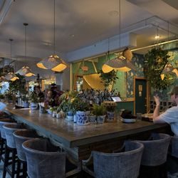 HAI HAI - Interior