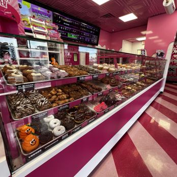 Pinkbox Doughnuts - Donuts Near Me - Henderson, Nevada