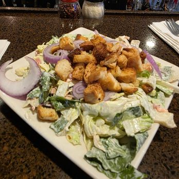 Lou Malnati's Pizzeria - Small salad - Pizza Near Me - Schaumburg, Illinois Lou Malnati's Pizzeria - Small salad - Pizza Near Me - Schaumburg, Illinois