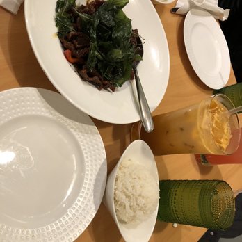 Supreme Thai Bistro - Crispy Beef with Sweet Basil Thai Ice Tea - Thai Near Me - Chantilly, Virginia Supreme Thai Bistro - Crispy Beef with Sweet Basil Thai Ice Tea - Thai Near Me - Chantilly, Virginia