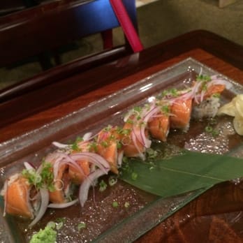 Oshima Sushi - Alaskan roll - Sushi Bars Near Me - Everett, Washington