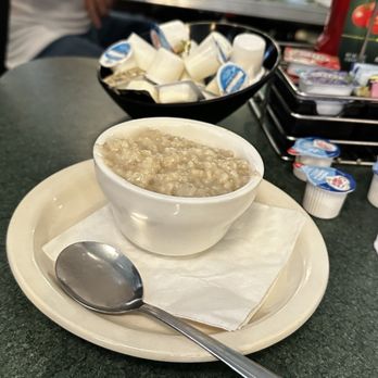 Metro Diner - Oat meal - American Near Me - Granger, Indiana Metro Diner - Oat meal - American Near Me - Granger, Indiana
