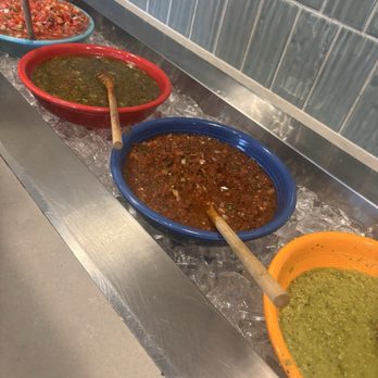 Dos Coyotes Border Cafe - Salsas! All theaters amazing. - Mexican Near Me - Folsom, California