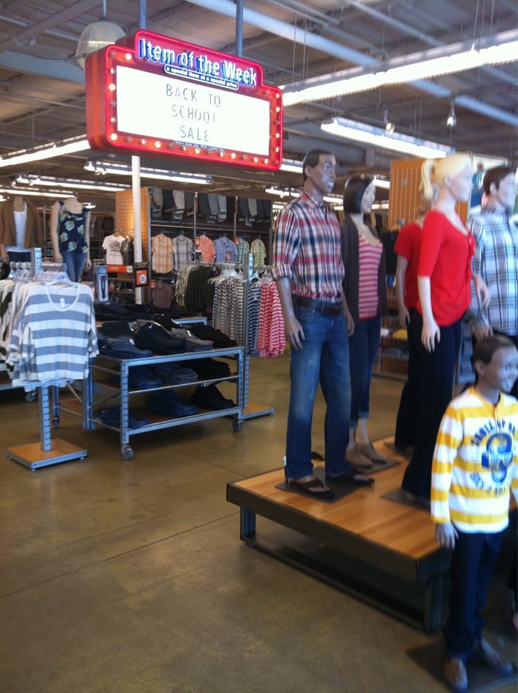 Old Navy Logo