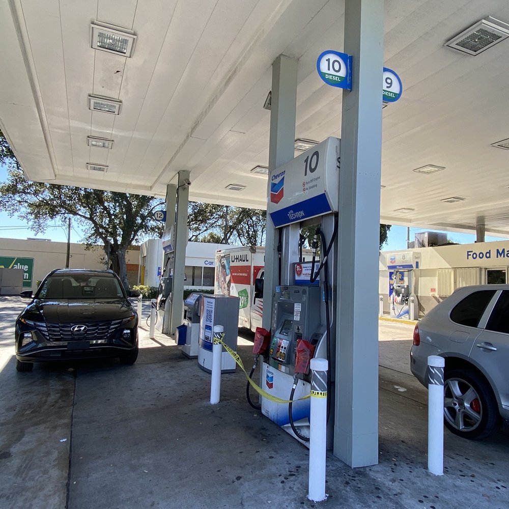 Chevron - Gas pumps - Gas Stations Near Me - Lauderdale Lakes, Florida Chevron - Gas pumps - Gas Stations Near Me - Lauderdale Lakes, Florida