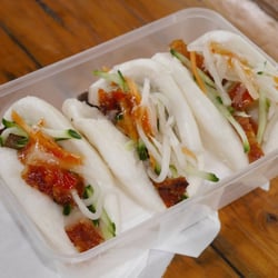 Khang's Noodles - the best ever roast pork bao