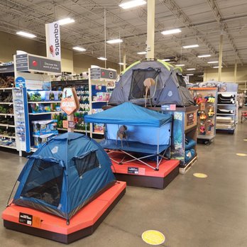 PetSmart - Camping gear for pets - Pet Training Near Me - Peoria, Arizona