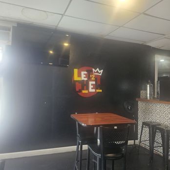 Let’z Chew - Inside - Breakfast & Brunch Near Me - Indianapolis, Indiana Let’z Chew - Inside - Breakfast & Brunch Near Me - Indianapolis, Indiana