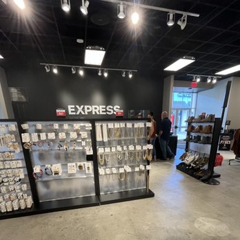 Express Factory Outlet - Women's Clothing Near Me - Myrtle Beach, South Carolina Express Factory Outlet - Women's Clothing Near Me - Myrtle Beach, South Carolina