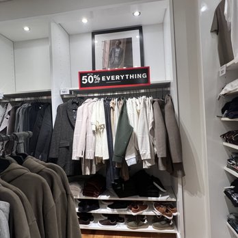 Express - Men's Clothing Near Me - Houston, Texas
