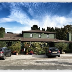 Danny Minnies Restaurant