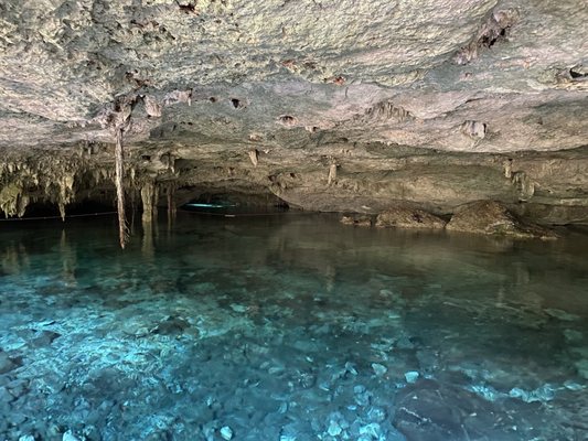Two Eyes Cenote by null