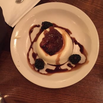 Spacca Napoli - Panna cotta - Pizza Near Me - Chicago, Illinois