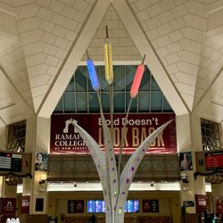 Frank R. Lautenberg Secaucus Junction Station - Inside Sculpture