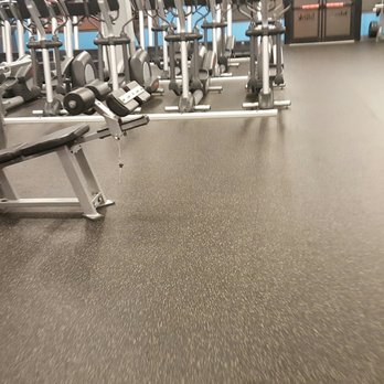 Blink Fitness - Valley Stream - Part of the free weight, second cardio area - Gyms Near Me - Valley Stream, New York Blink Fitness - Valley Stream - Part of the free weight, second cardio area - Gyms Near Me - Valley Stream, New York