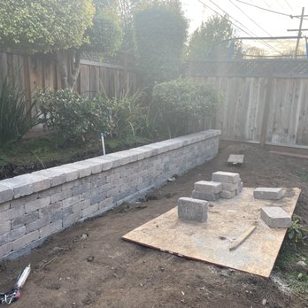 Let's Concrete - Retaining wall - Masonry/Concrete Near Me Let's Concrete - Retaining wall - Masonry/Concrete Near Me
