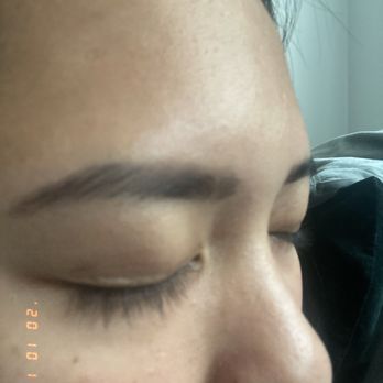 Blink & Brow - Next day lashes... My lashes are clearly not curled, and looks like was if i never got it lifted - Eyelash Service Near Me - Langley, British Columbia