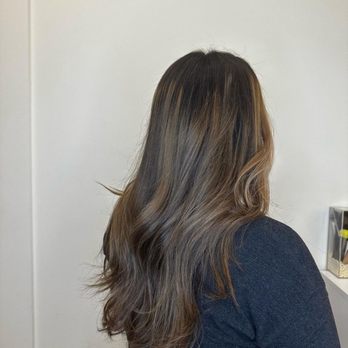 Fame's Beauty Salon - Im in love with my hair ! - Hair Salons Near Me - Glendale, California