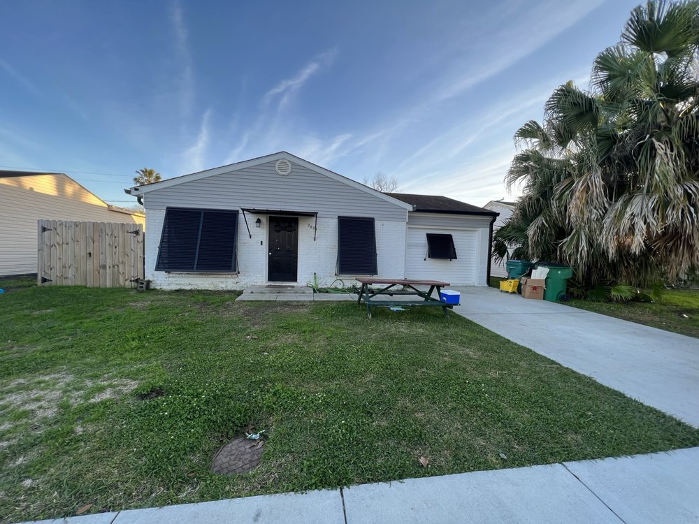 Slide of Chapron's Home Improvement