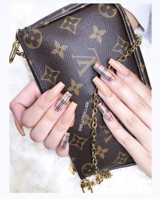 Signature Nails and Spa