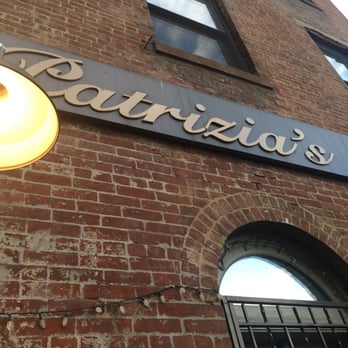 Patrizia's - Williamsburg - Pizza Near Me - Brooklyn, New York