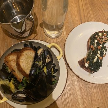 Small Batch - Mussels - New American Near Me - Garden City, New York Small Batch - Mussels - New American Near Me - Garden City, New York