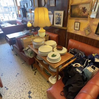 Au Reveil du XV - Inside - French Near Me - Paris, 75