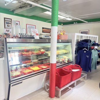 Berto's Deli & Pasta Shoppe - Delis Near Me - Downers Grove, Illinois