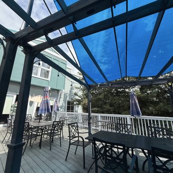 Mountain Oaks Cafe - American Near Me - Oakhurst, California