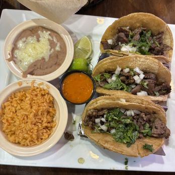 Los Tres Amigos - Tacos de Carne Asada - Mexican Near Me - Canton, Michigan Los Tres Amigos - Tacos de Carne Asada - Mexican Near Me - Canton, Michigan