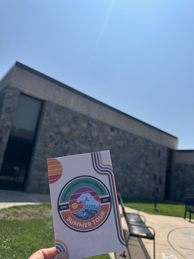 COMSEWOGUE PUBLIC LIBRARY Updated September 2024 15 Photos 170