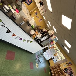 Stillwell's Ice Cream - Counter & lobby