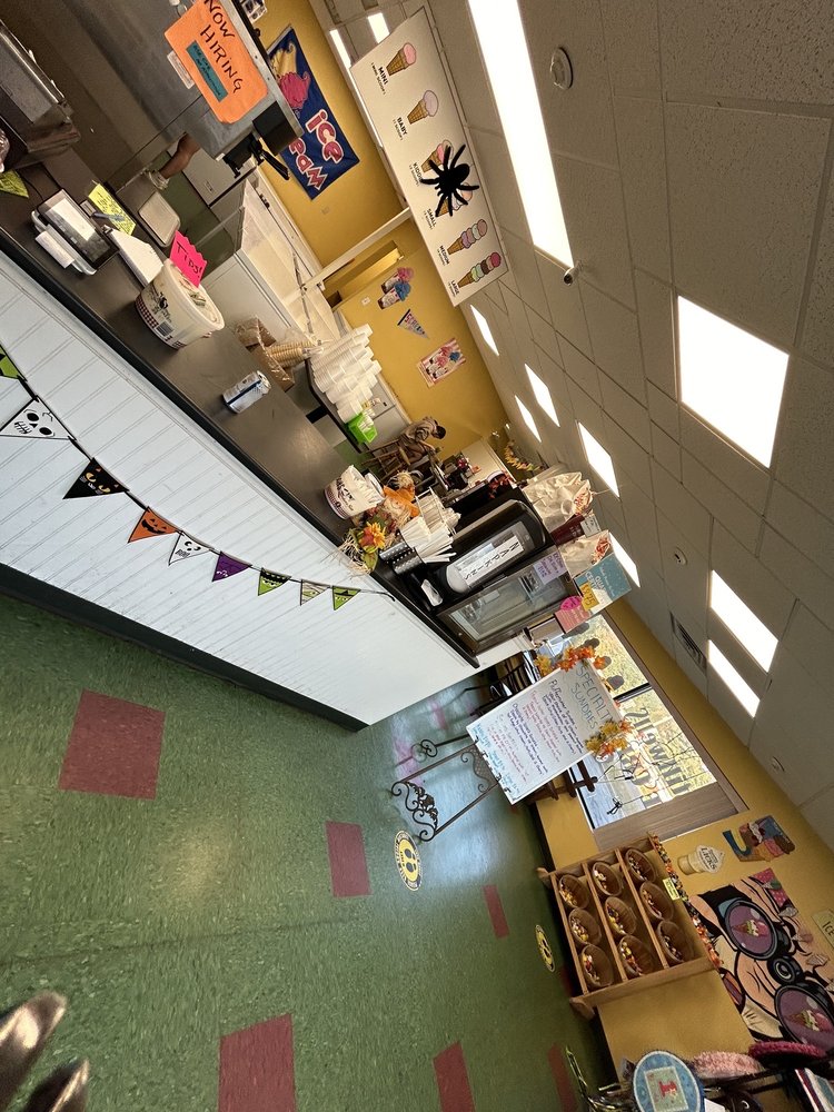 STILLWELL’S ICE CREAM Updated August 2024 31 Reviews 160 Plaistow