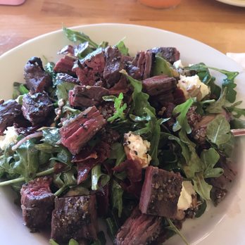 Sonoma Bistro - Steak on arugula salad with crispy prosciutto - Breakfast & Brunch Near Me - Rutherford, New Jersey Sonoma Bistro - Steak on arugula salad with crispy prosciutto - Breakfast & Brunch Near Me - Rutherford, New Jersey