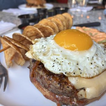 La Mejikana - Una Hamburguesa Chida - Mexican Near Me - Chicago, Illinois La Mejikana - Una Hamburguesa Chida - Mexican Near Me - Chicago, Illinois