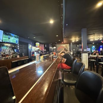 Smash House Tavern - Bar - Sports Bars Near Me - Bloomington, Illinois Smash House Tavern - Bar - Sports Bars Near Me - Bloomington, Illinois