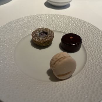 Le Bernardin - Petit Fours - French Near Me - New York, New York Le Bernardin - Petit Fours - French Near Me - New York, New York