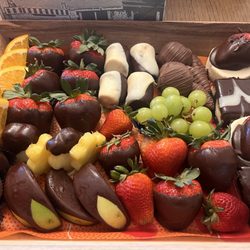 Edible Arrangements - Dessert Tray