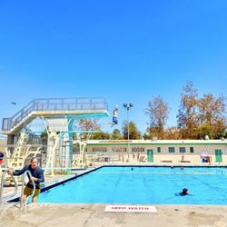 Van Nuys Sherman Oaks Pool