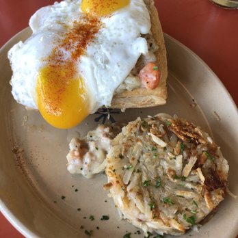 Snooze, an A.M. Eatery - Breakfast pot pie - Breakfast & Brunch Near Me - Lone Tree, Colorado Snooze, an A.M. Eatery - Breakfast pot pie - Breakfast & Brunch Near Me - Lone Tree, Colorado