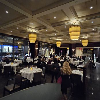 Vargas - Inside - Steakhouses Near Me - Montreal, Quebec Vargas - Inside - Steakhouses Near Me - Montreal, Quebec