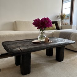 Its Not Trash Designs  - Coffee table - 30" x 20" x 12"