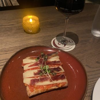 Capa - Spanish Near Me - Lake Buena Vista, Florida