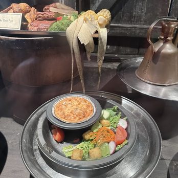 Three Broomsticks at Universal Studios Hollywood - Sample window food - British Near Me - Universal City, California Three Broomsticks at Universal Studios Hollywood - Sample window food - British Near Me - Universal City, California