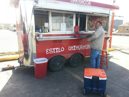 Barbacoa El Oso Estilo Chihuahua by null