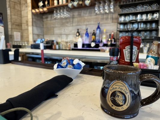 Another Broken Egg Cafe by null